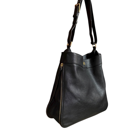 Tory Burch Robinson Black Pebbled Leather Hobo Bag - Picture 2 of 15